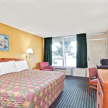 Days Inn By Wyndham Clarksville Tn מראה חיצוני תמונה